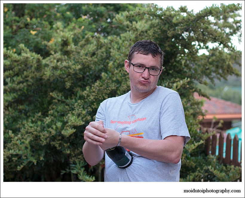 Remo opening champers