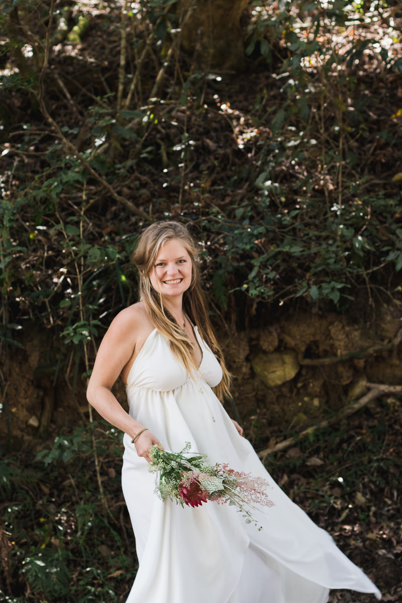 outdoor weddings photos taken near a river at Hoekwil Garden Route during a wedding shoot with moi du toi photography
